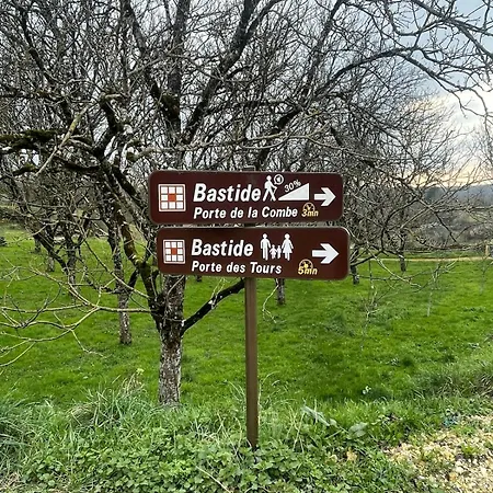 De La Bastide De Hébergement de vacances
