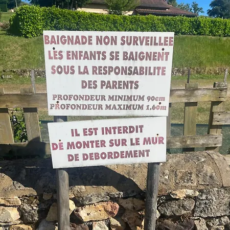 De La Bastide De Feriehus Domme